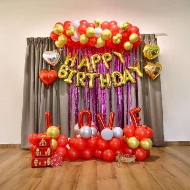 Simple Balloon Decoration for Birthday