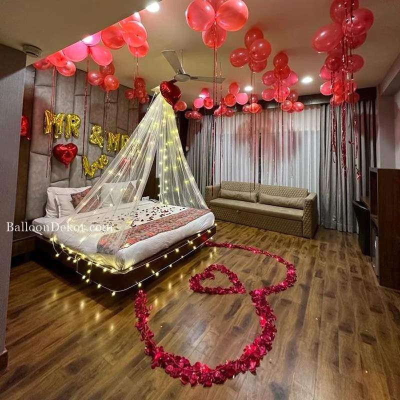 Mr & Mrs Room Decoration ideas for Wedding Night