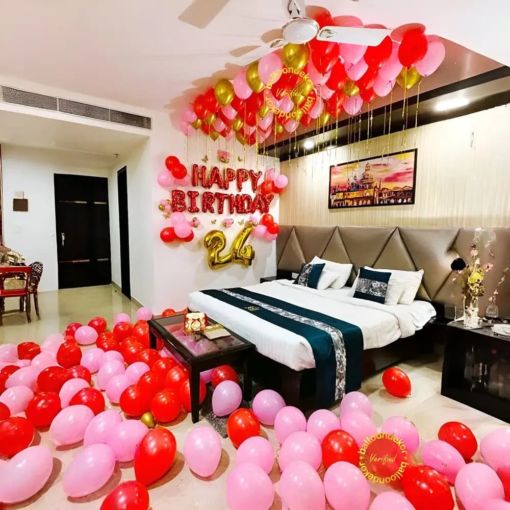 Room Full of Balloons Setup
