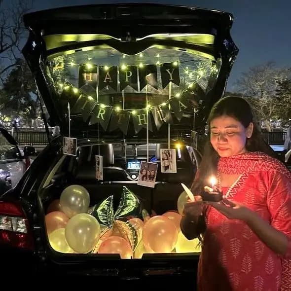 Moonlight Surprise Decor