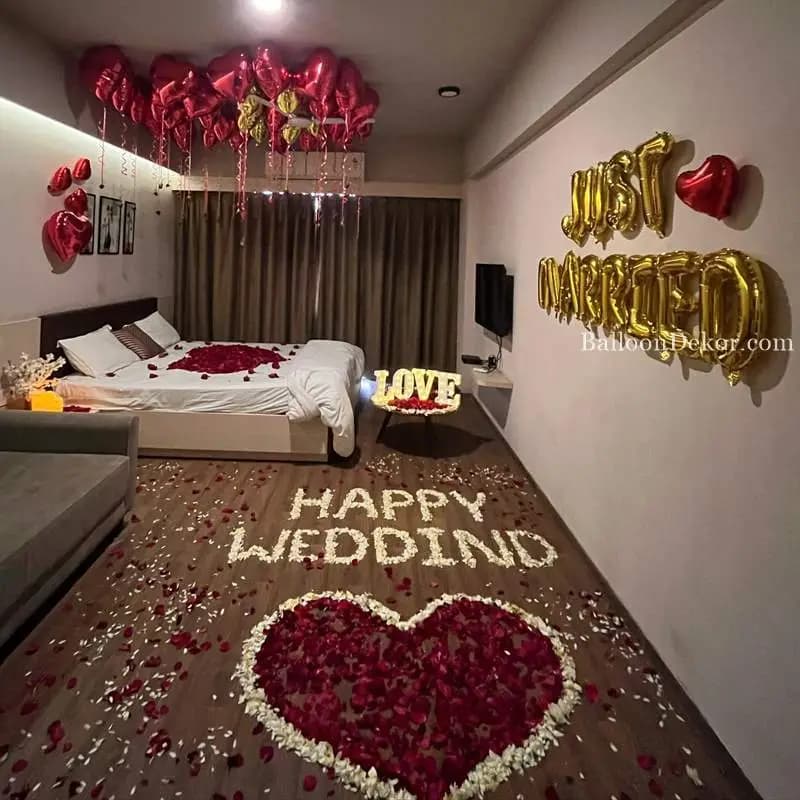 Just Married Romantic Room Decor
