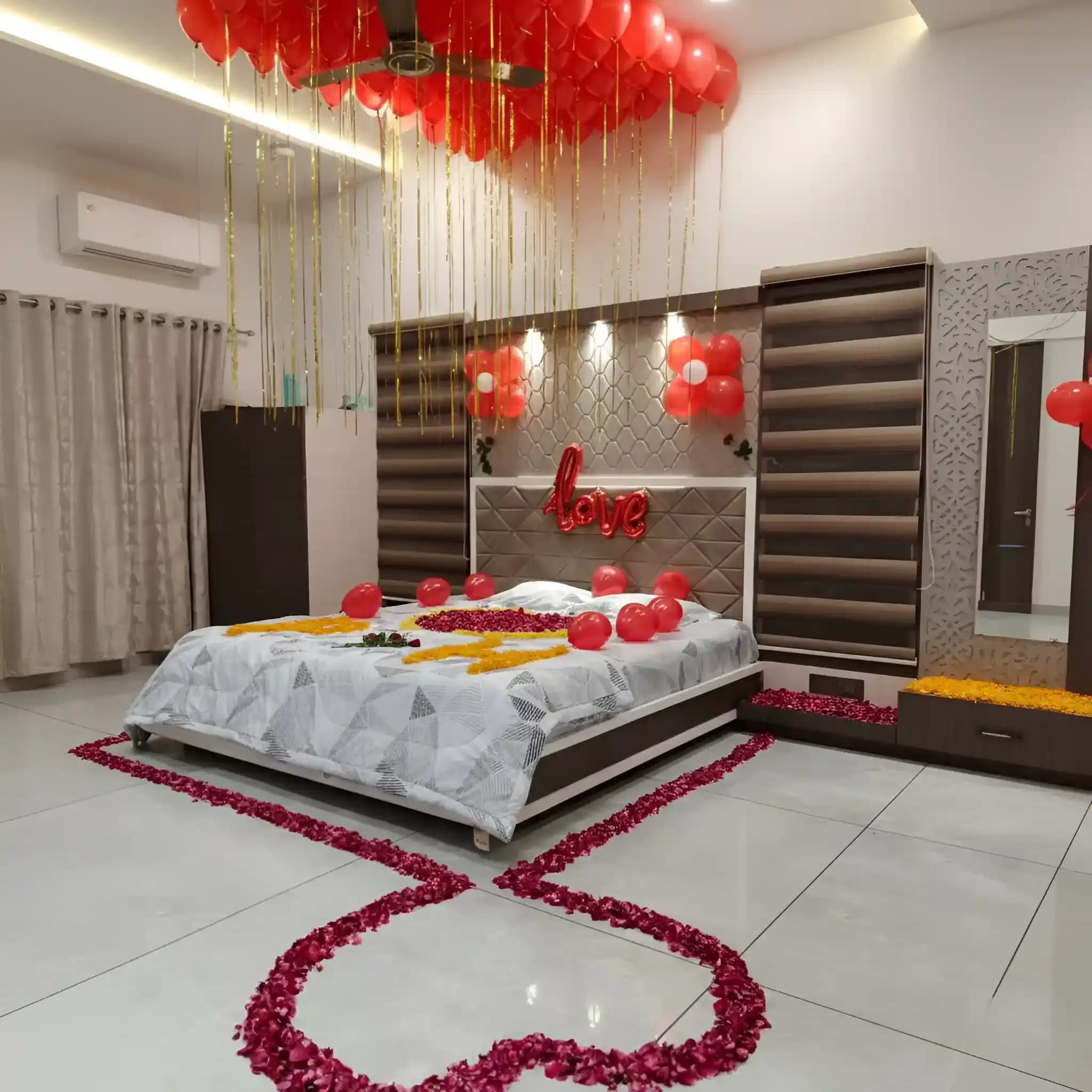 Romantic Couple Night Decoration