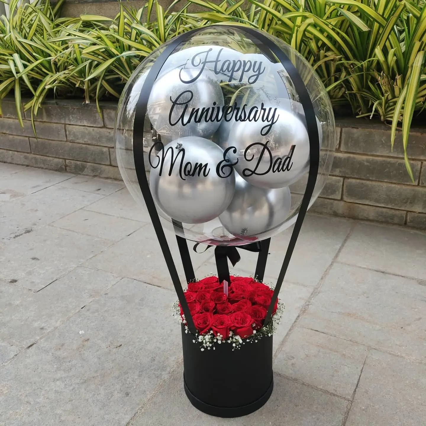 Heartful Anniversary Balloon Bouquet