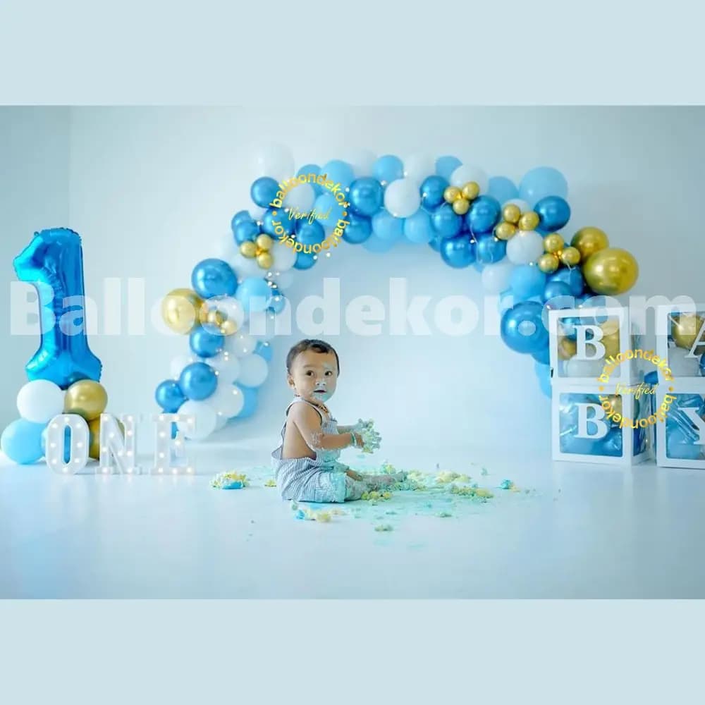 Baby Cake Smash Setup