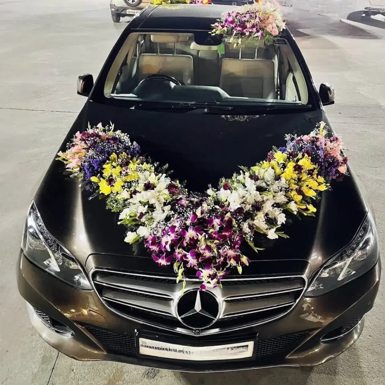 Perfect Luxury Wedding Car Decor